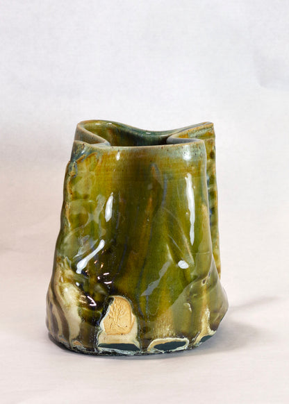Altered Face Vase